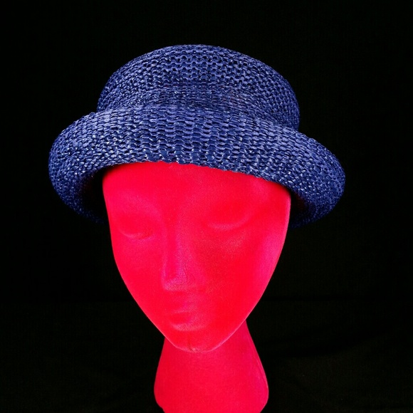 six hat bundle! - Picture 7 of 8